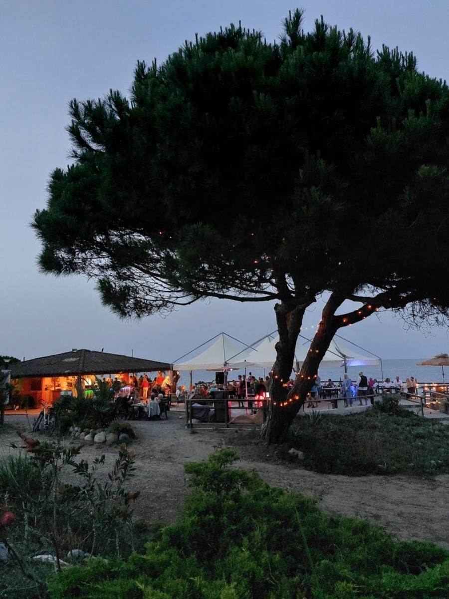 Fkk-Feriendorf Village Naturiste Club Corsicana Linguizzetta Exterior foto